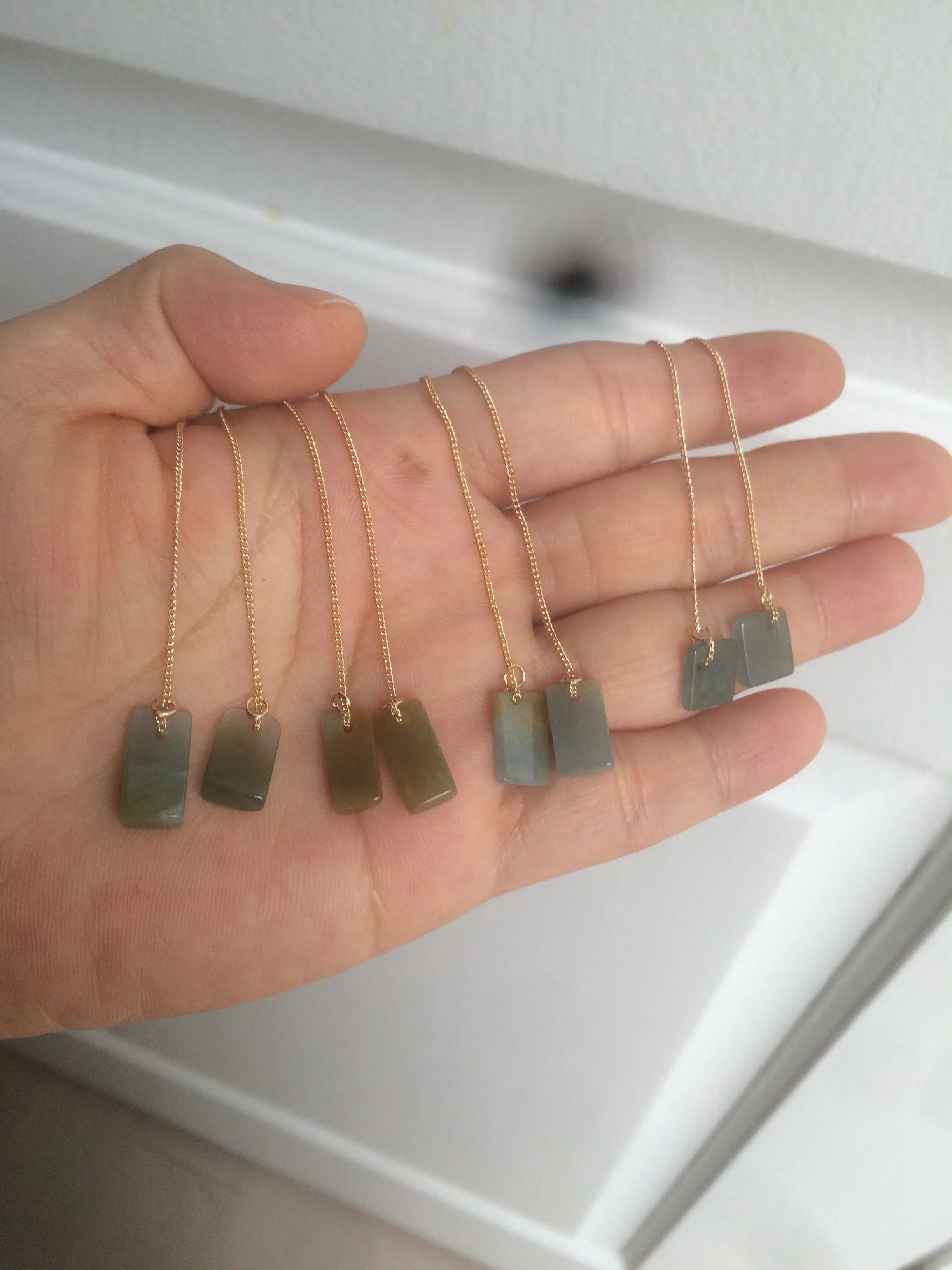 100% Natural icy watery deep sea blue/green/gray safe and sound dangling Guatemala jadeite Jade earring Q125