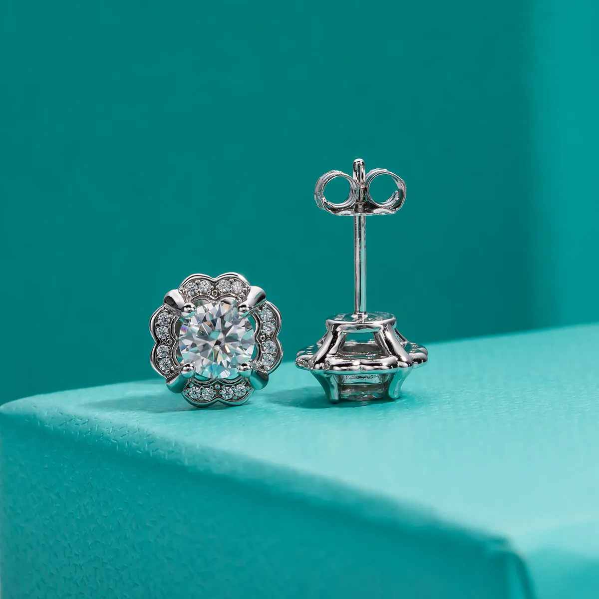 1.0CTTW D Color Moissanite Earrings 925 Sterling SilverEarrings
