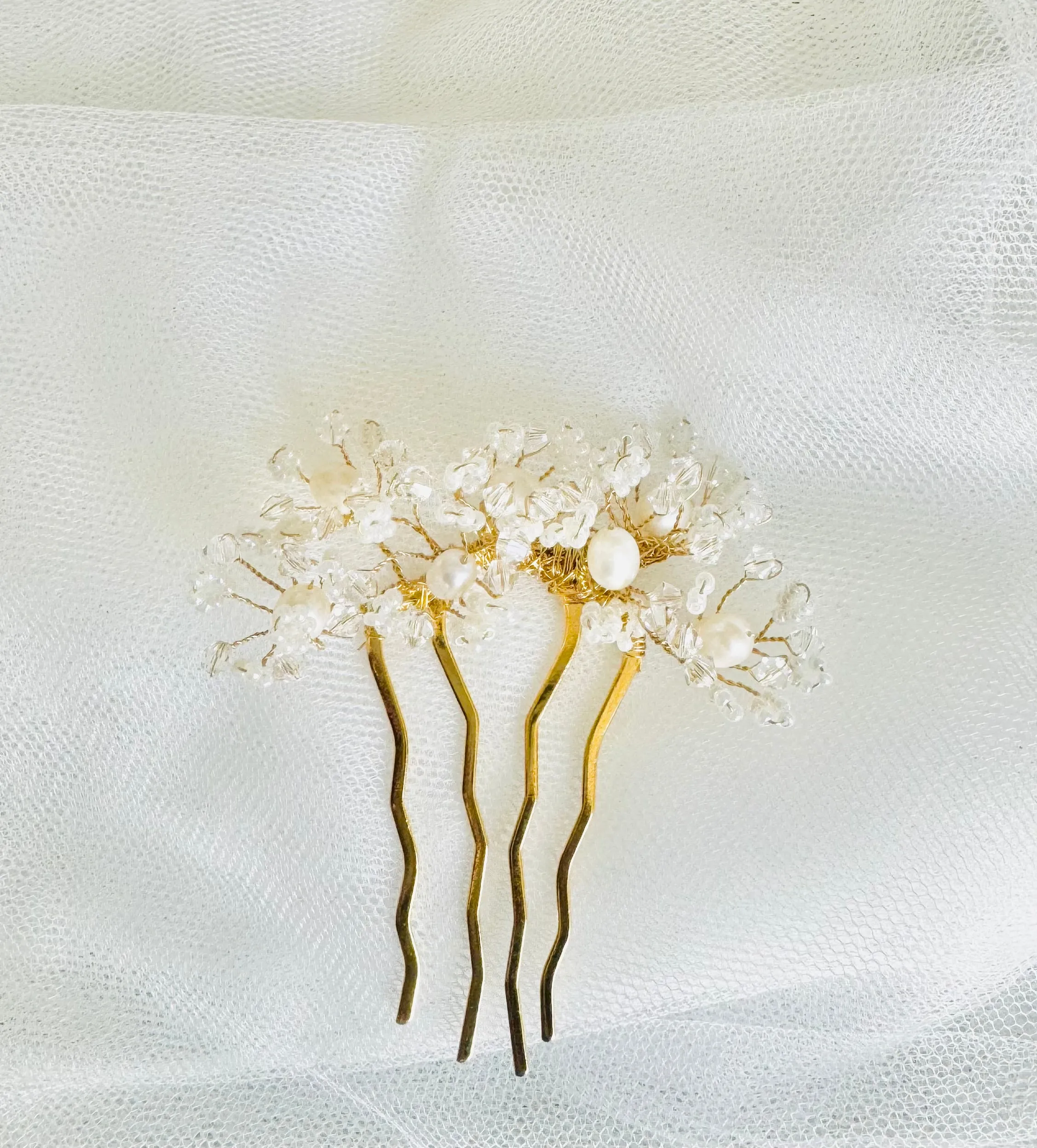 Crystals and pearls hair comb AYLIN- 25006