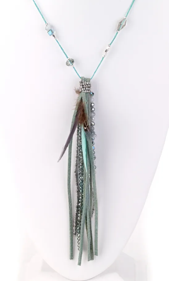 Feather Pendant Necklace