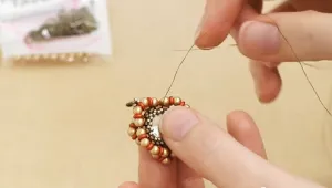How to Embellish a Beaded Bezel for the Shady Glade Necklace
