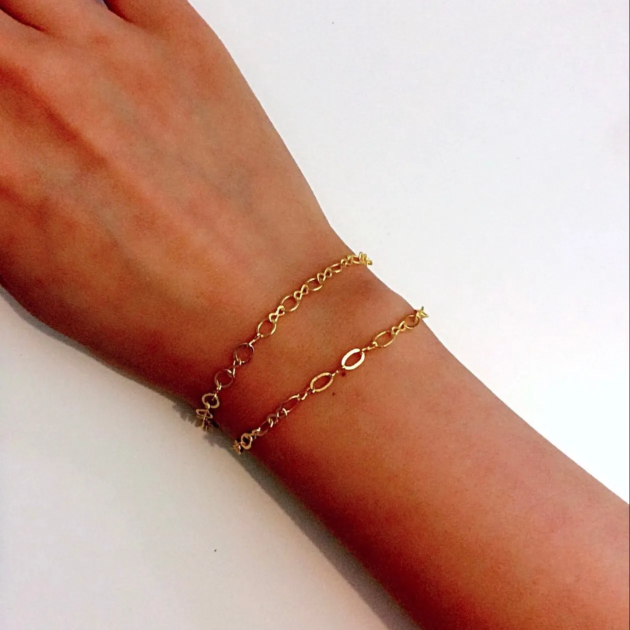 INFINITY CHOKER NECKLACE