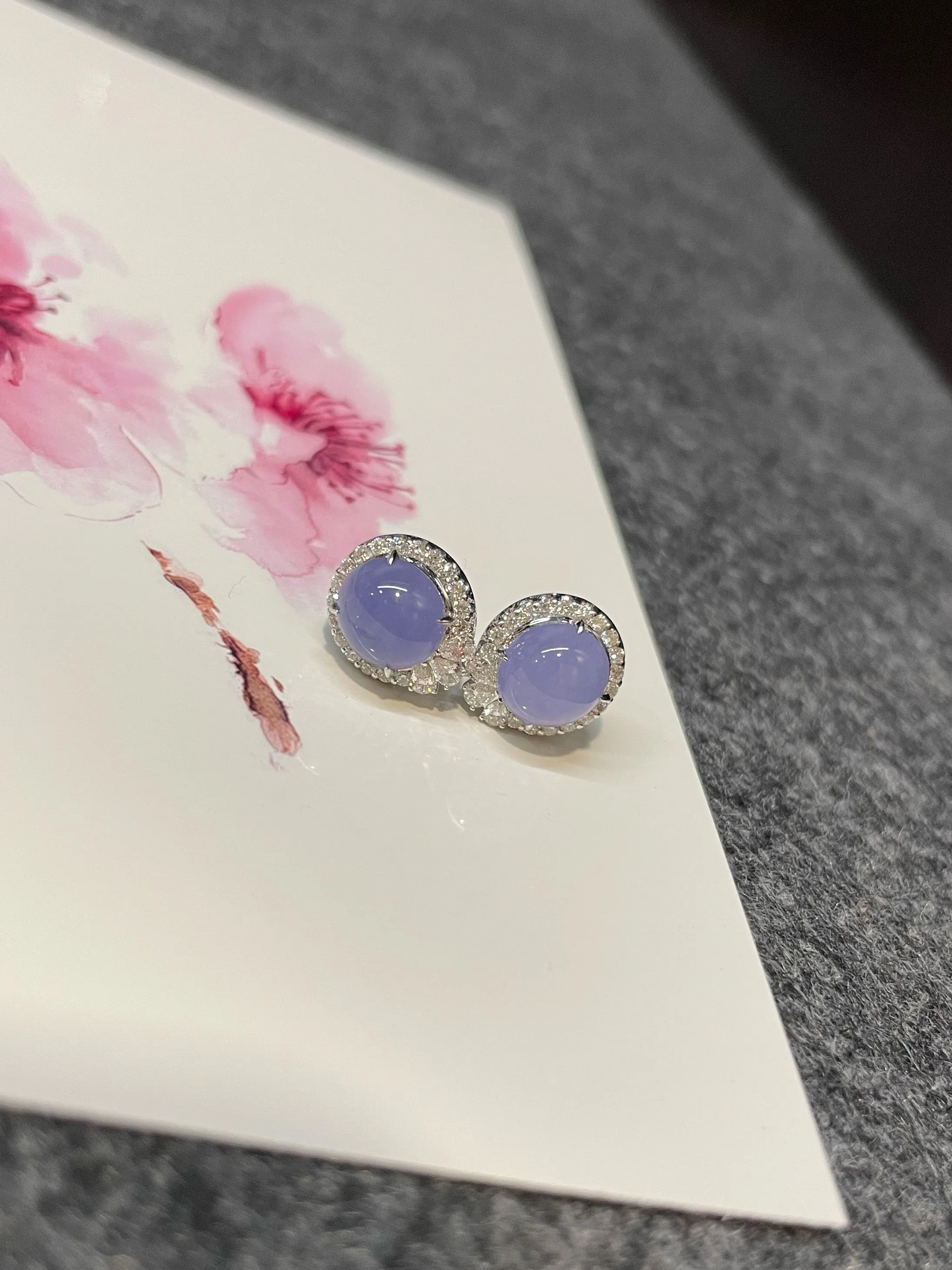 Lavender Jadeite Cabochon Earrings (NJE017)
