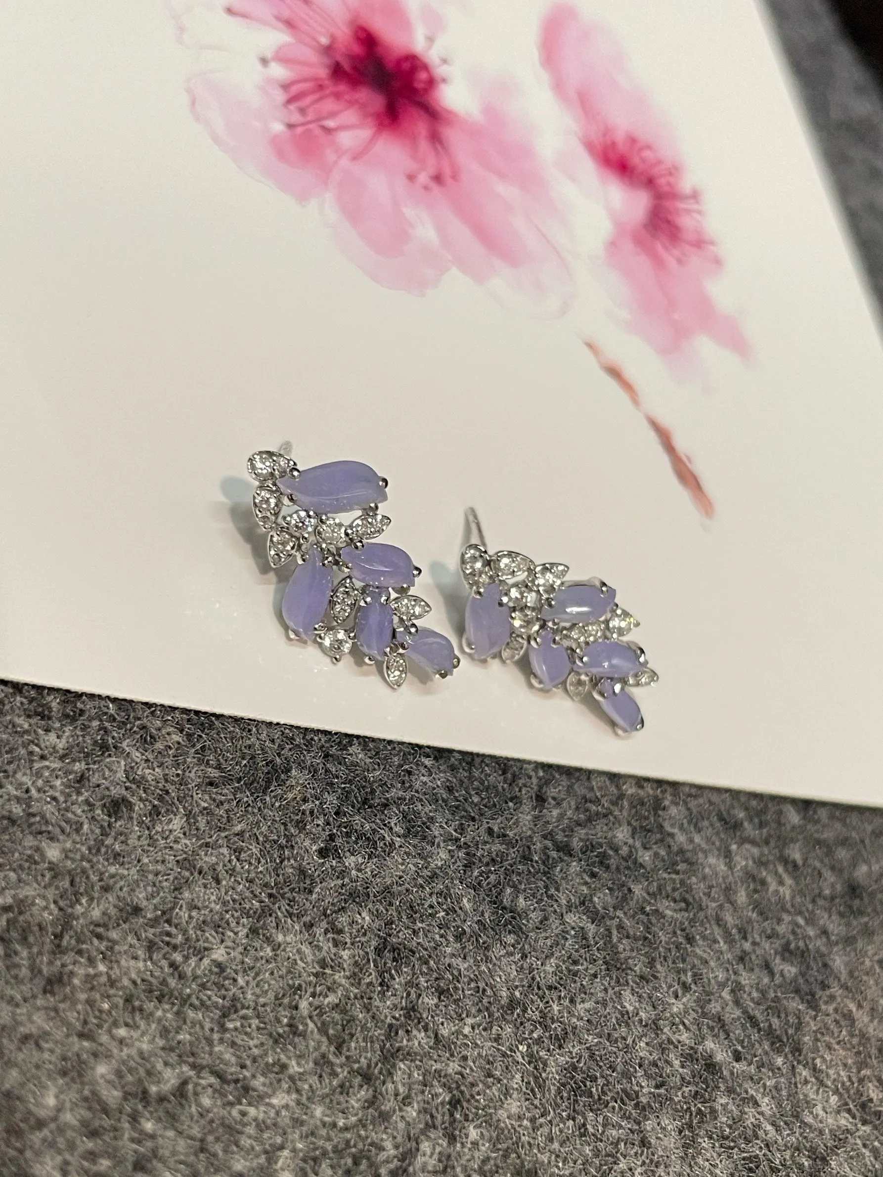 Lavender Jadeite Earrings (NJE204)