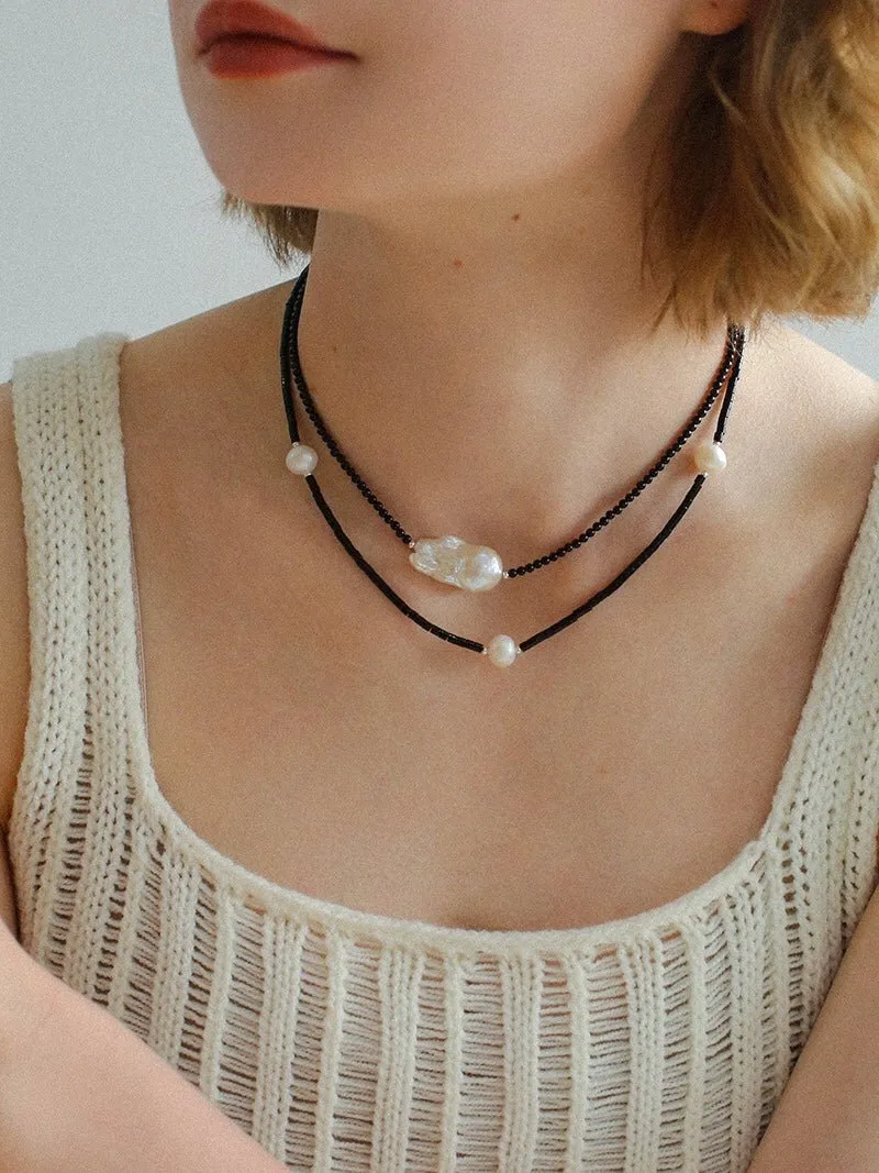 Minimalist Modern Pearl and Black Onyx Beaded Necklace