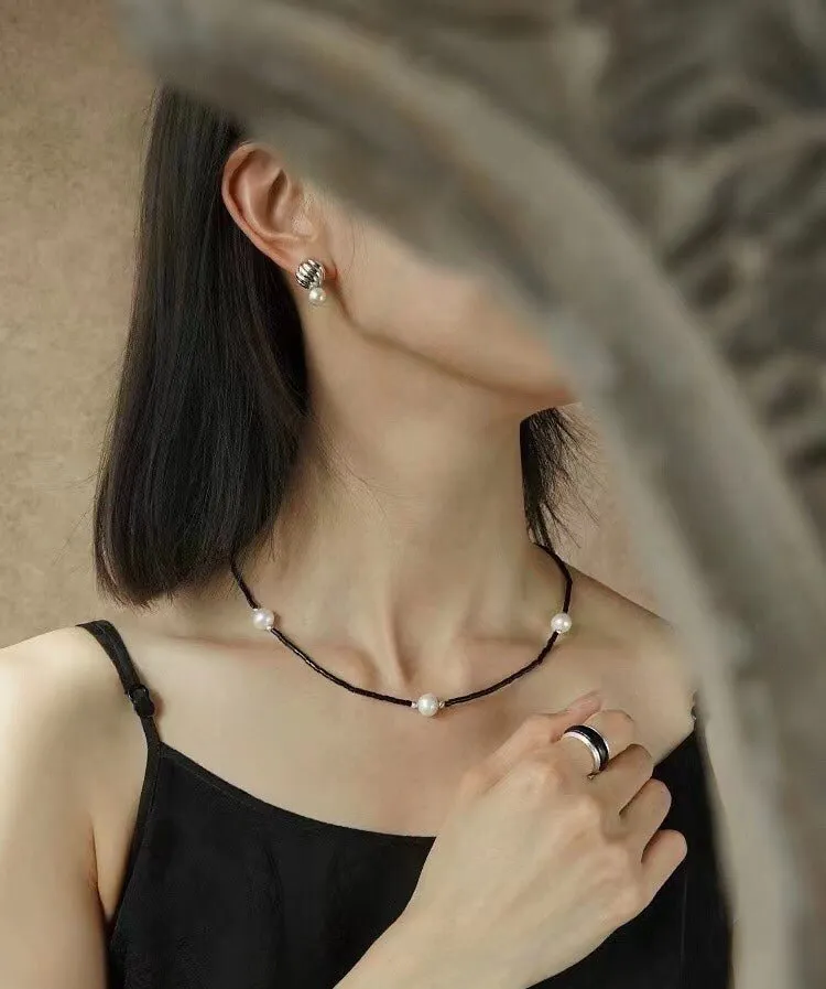 Minimalist Modern Pearl and Black Onyx Beaded Necklace