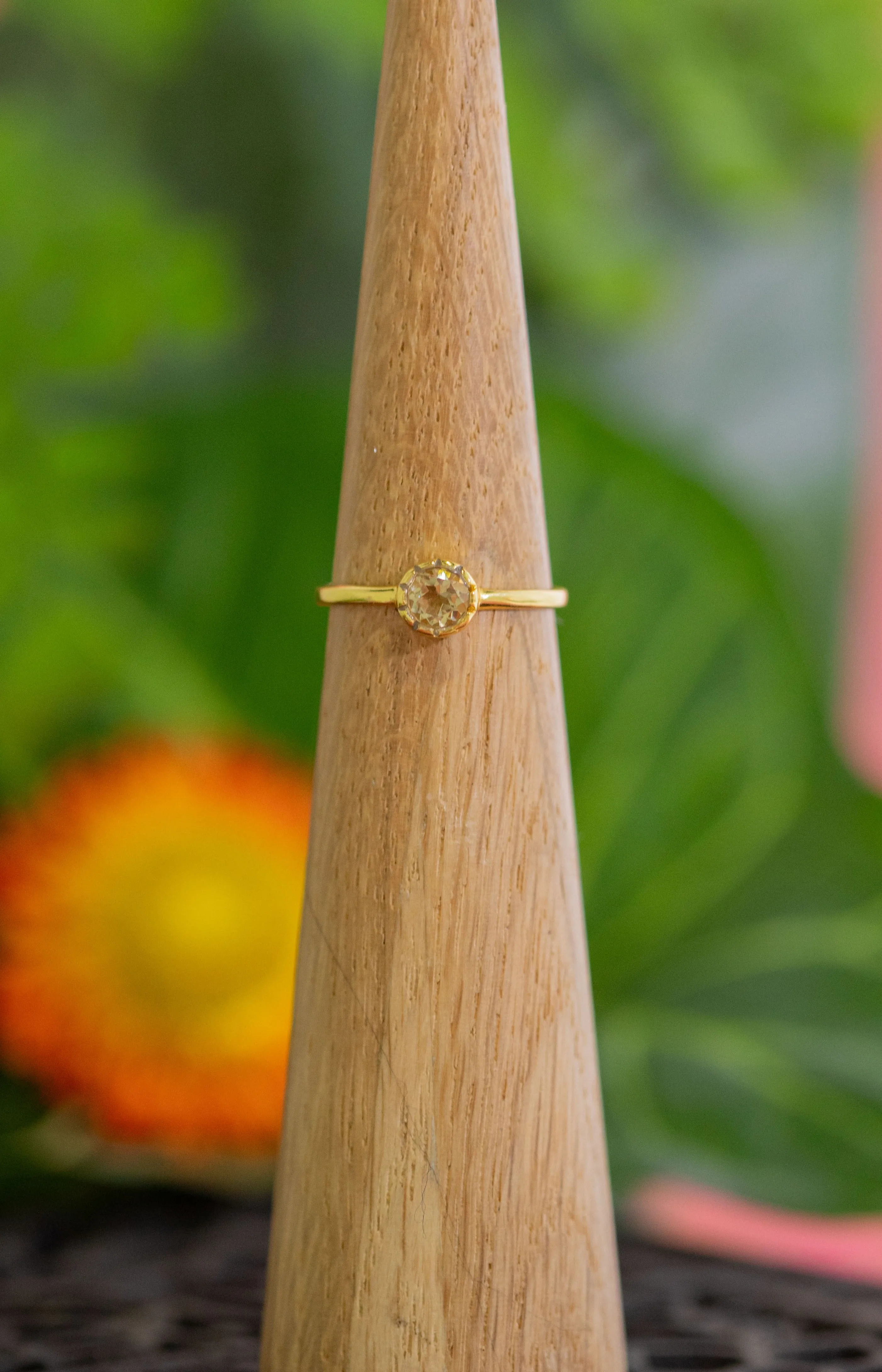 Nala Tiny Citrine Ring