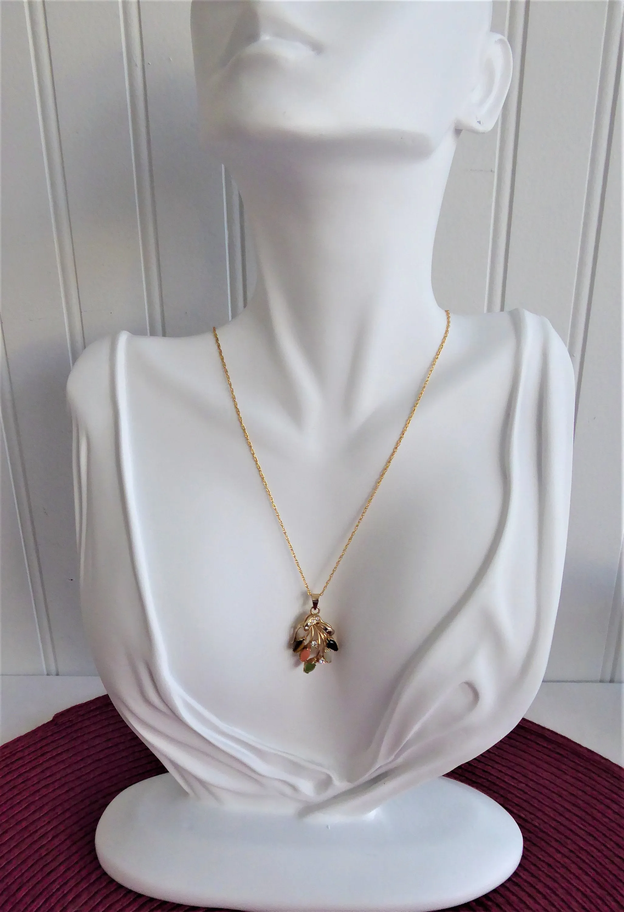 Necklace Semi Precious Leaves Pendant GF Chain Rhinestones Leaves Elegant Rose Quartz Tiger Eye