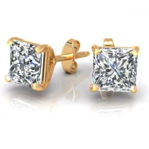 Priceless 0.80CT Round Cut Diamond Stud Earrings in 14KT Yellow Gold