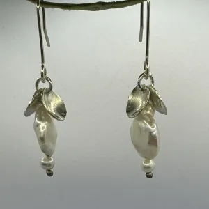 Silver hook earrings with white disc pearl