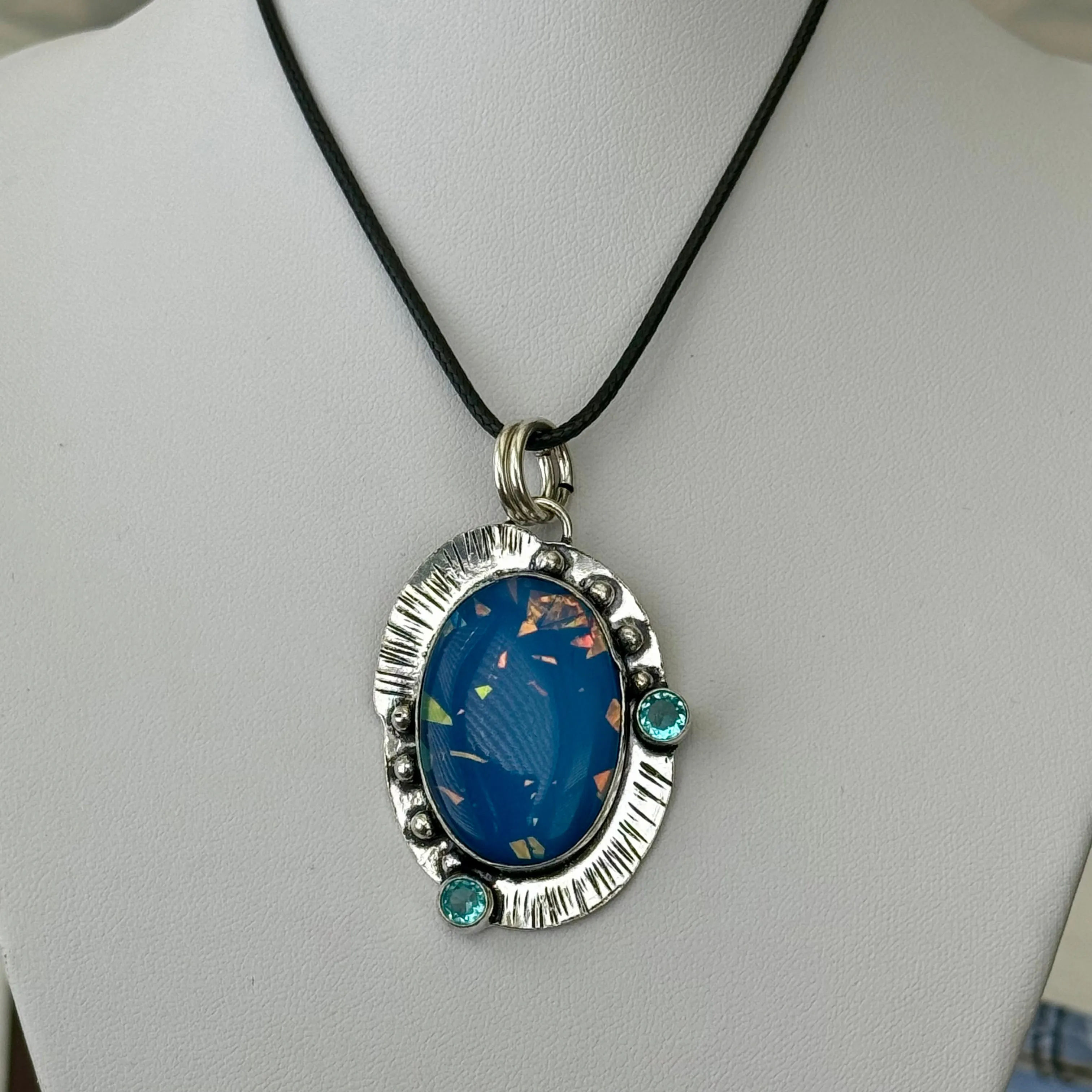 Unique Doublet Australian Opal Apatite Gemstone Pendant Adjustable Necklace New