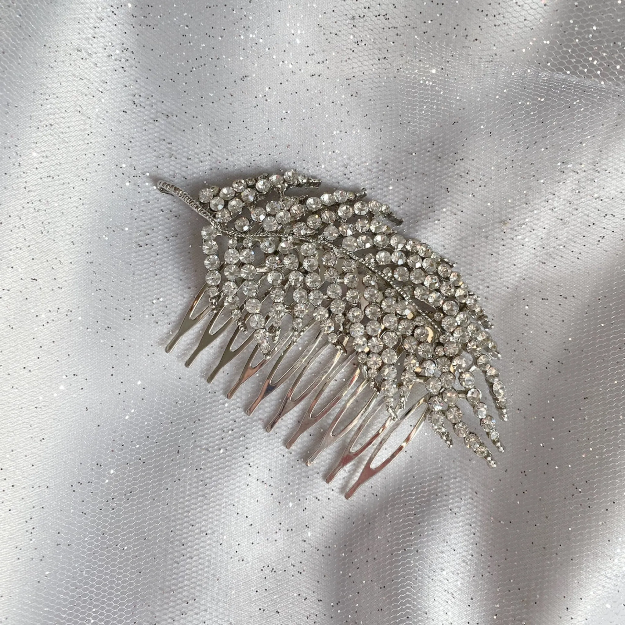 Vintage Hair Comb Leaf