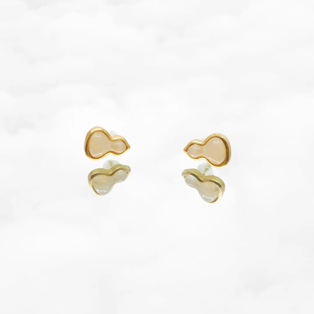 White Gourd Stud Earrings