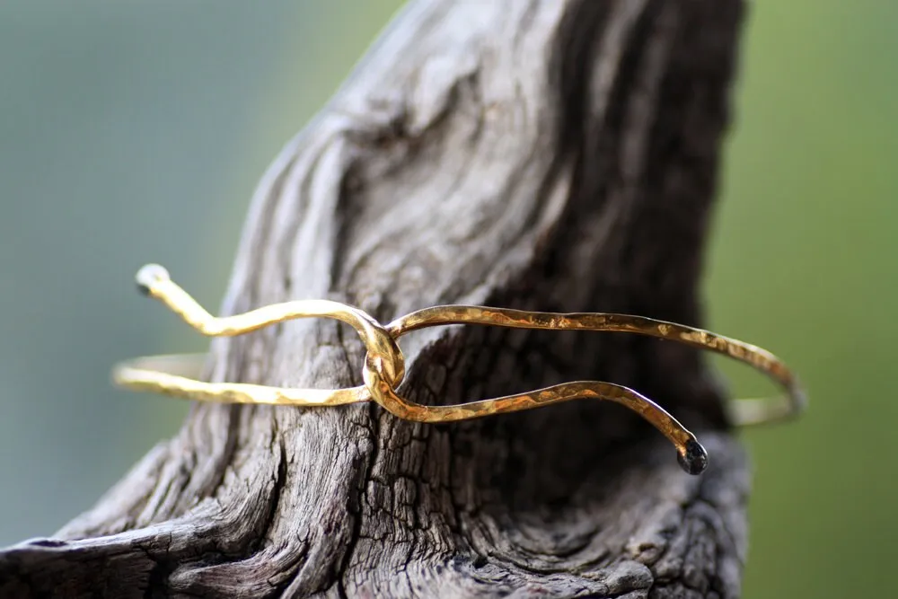 Yellow gold plated Sterling Silver wire bangle