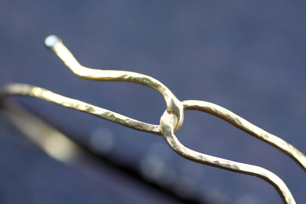 Yellow gold plated Sterling Silver wire bangle