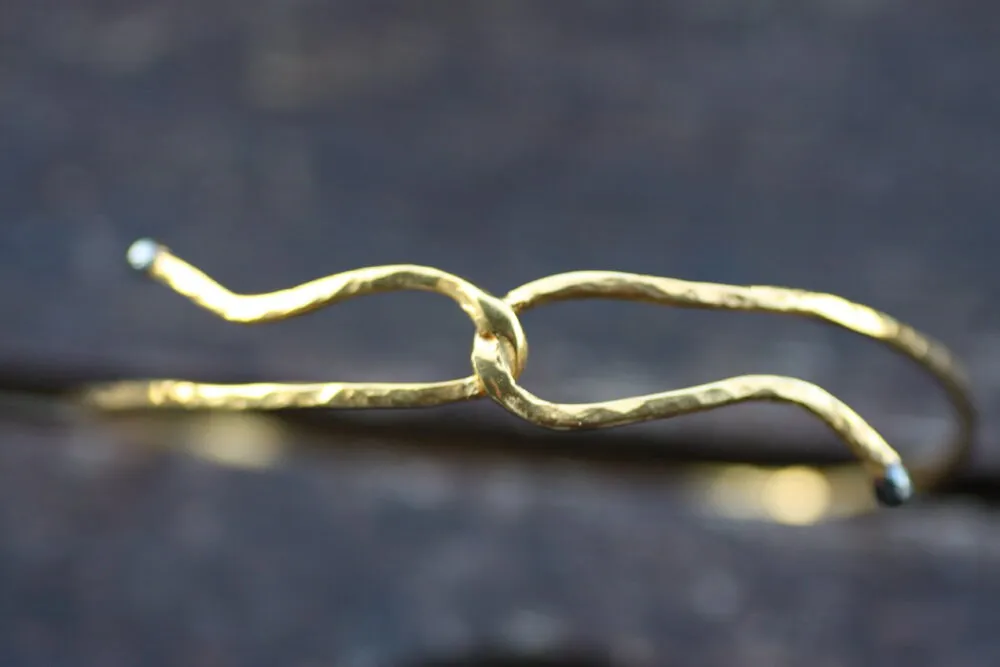 Yellow gold plated Sterling Silver wire bangle