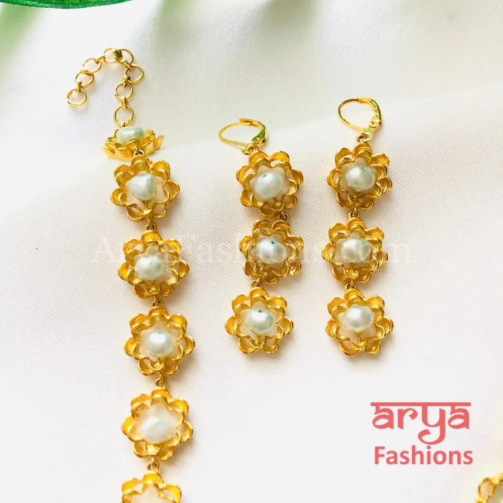 Zara Flower Necklace/Fusion/Indo-Western Necklace/Natural Pearls Necklace